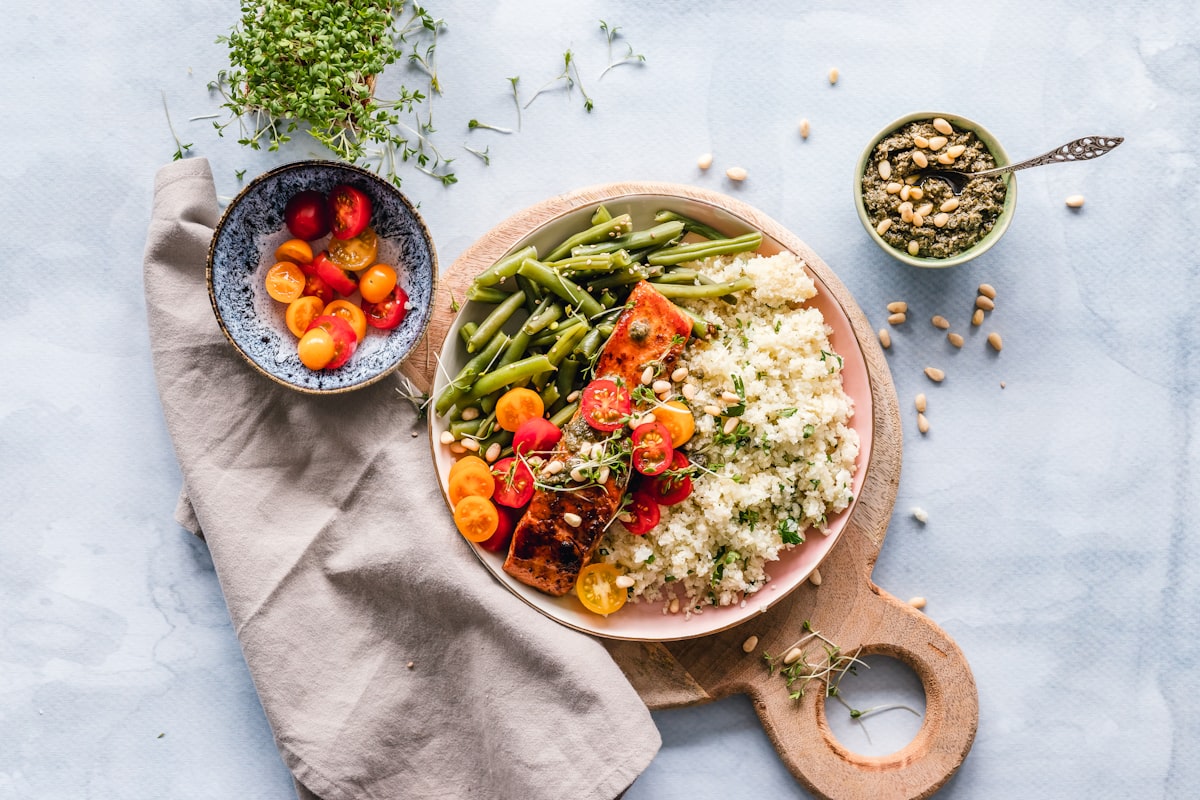 Vegansk proteinski obrok sa legumanama
